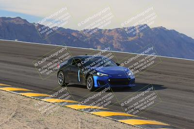 media/Jan-08-2023-SCCA SD (Sun) [[8f6a5b9391]]/Advanced Group/Session 1 (Bowl)/